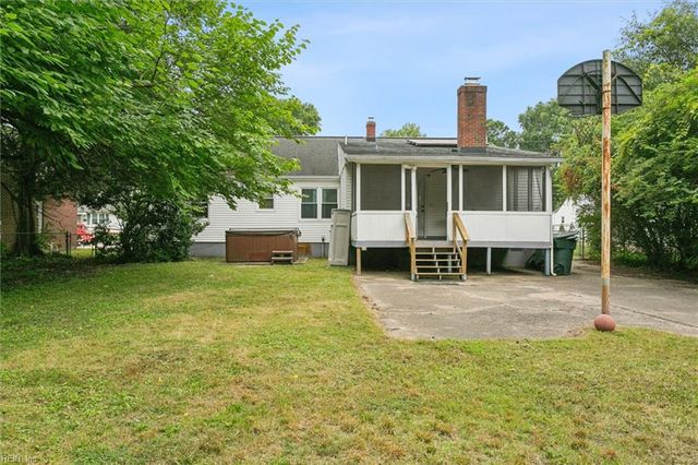 118 Cynthia DR, Hampton, VA 23666