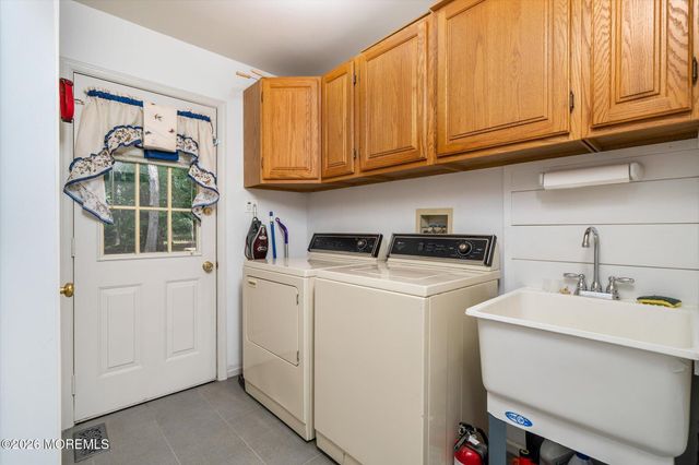 4 Pine Tree Drive, Westampton, NJ 08060