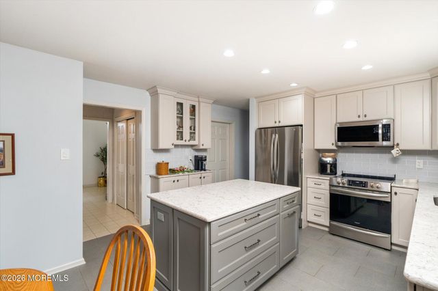 4 Pine Tree Drive, Westampton, NJ 08060