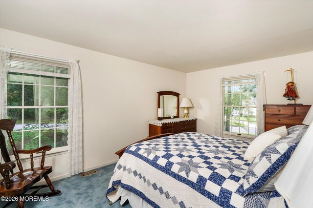 4 Pine Tree Drive, Westampton, NJ 08060