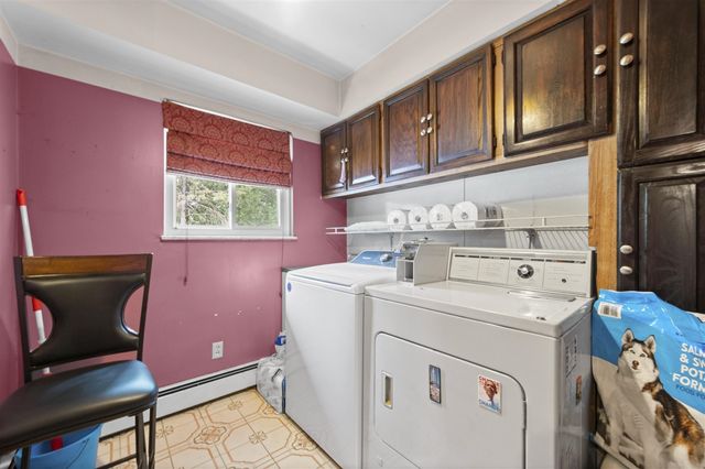 24319 Tamarack Trail, Southfield, MI 48075