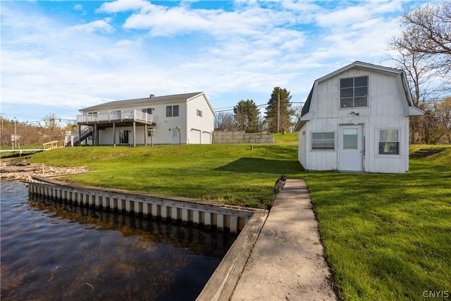 1267 State Route 49, Constantia, NY 13044