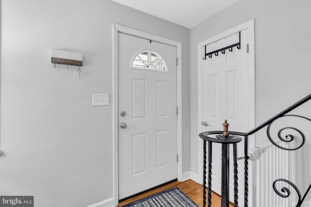 254 CALIFORNIA AVE, Hamilton, NJ 08619