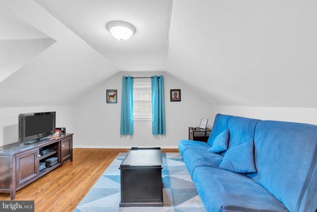 254 CALIFORNIA AVE, Hamilton, NJ 08619