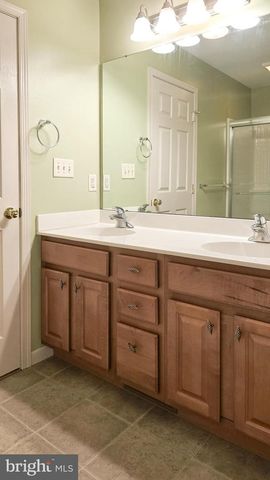 6149 GALLEON DR, Mechanicsburg, PA 17050