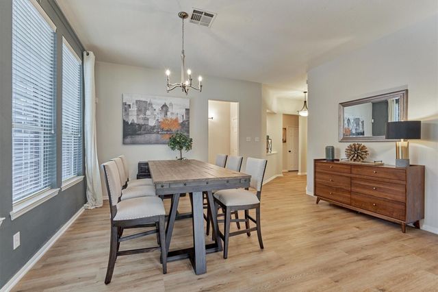 3 E Night Heron Place, The Woodlands, TX 77382