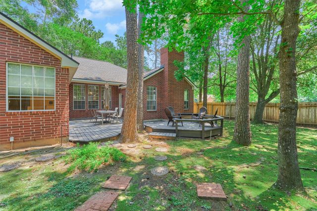 3 E Night Heron Place, The Woodlands, TX 77382
