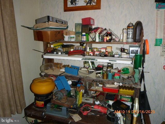 127 SHELLY RD, Glen Burnie, MD 21061