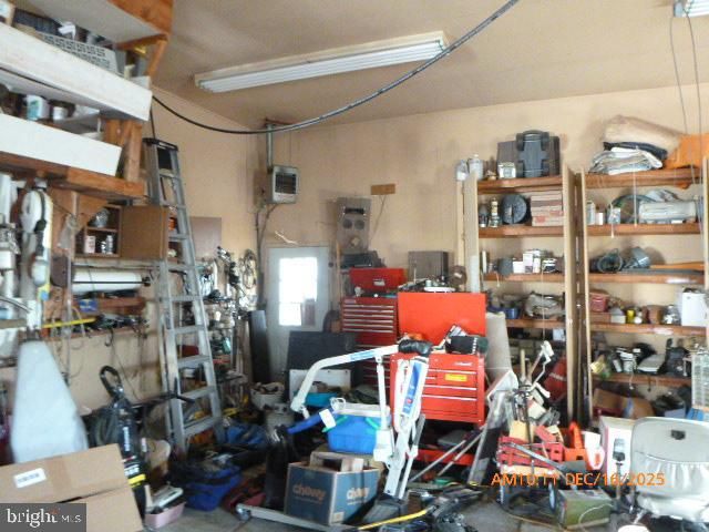 127 SHELLY RD, Glen Burnie, MD 21061