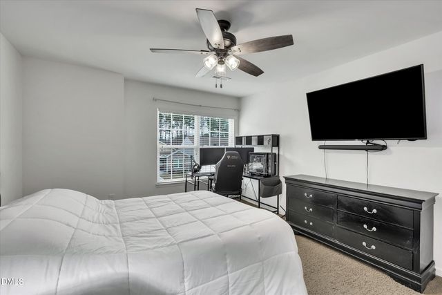 100 N Great White Way, Clayton, NC 27527