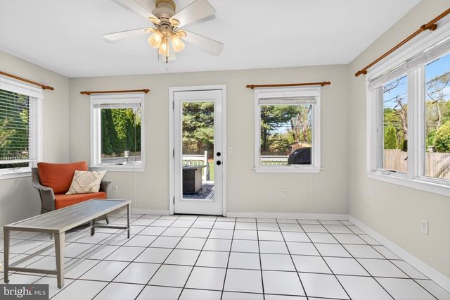 264 E PADONIA RD, Lutherville Timonium, MD 21093