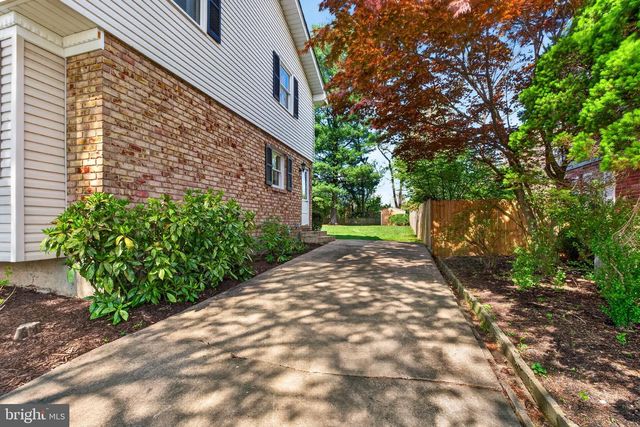 264 E PADONIA RD, Lutherville Timonium, MD 21093