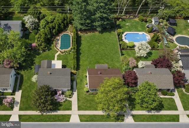 264 E PADONIA RD, Lutherville Timonium, MD 21093