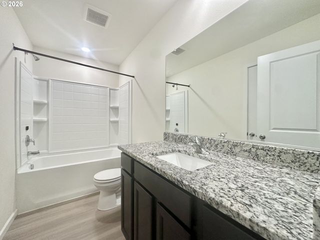 64 Ne 134TH Pl, Portland, OR 97230