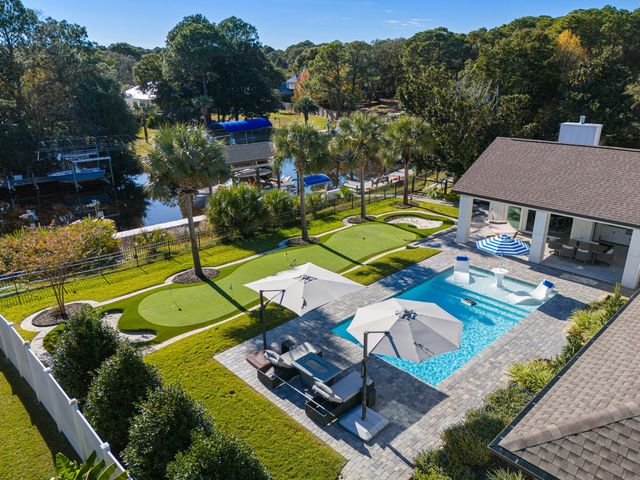 4049 N Indian Bayou, Destin, FL 32541