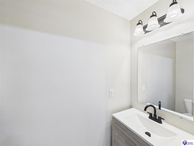 201 Greenleaf Drive, Elizabethtown, KY 42701