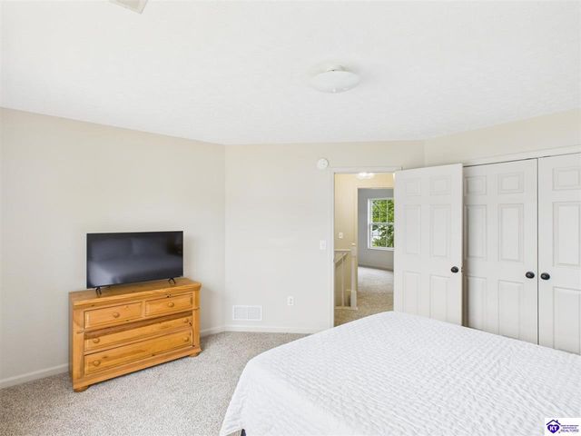 201 Greenleaf Drive, Elizabethtown, KY 42701