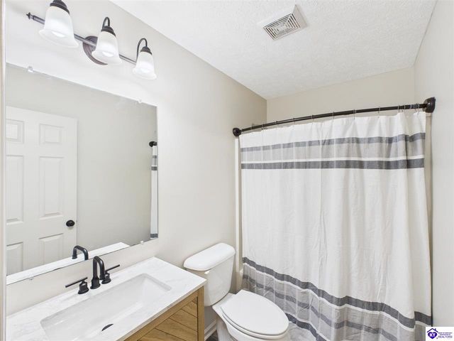 201 Greenleaf Drive, Elizabethtown, KY 42701