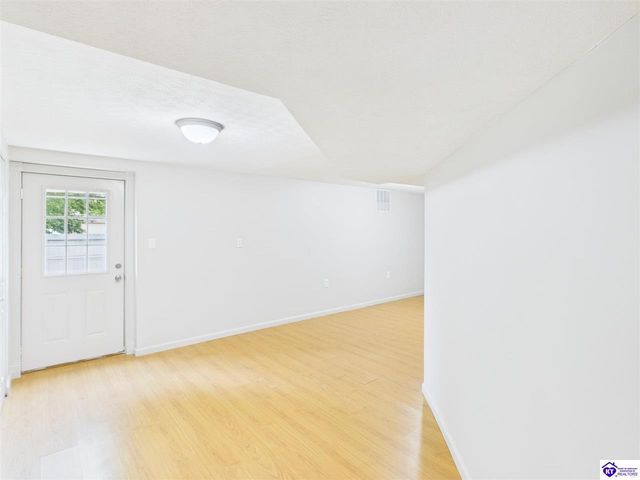 201 Greenleaf Drive, Elizabethtown, KY 42701