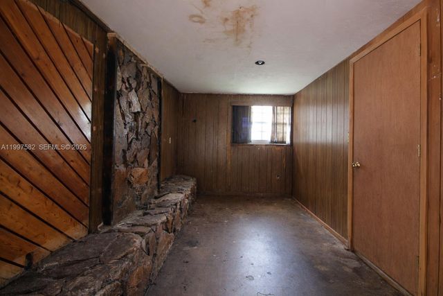 3421 NW 176th St, Miami Gardens, FL 33056