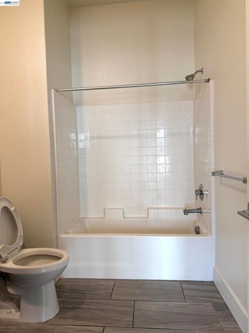 1625 Delano St 31, Milpitas, CA 95035