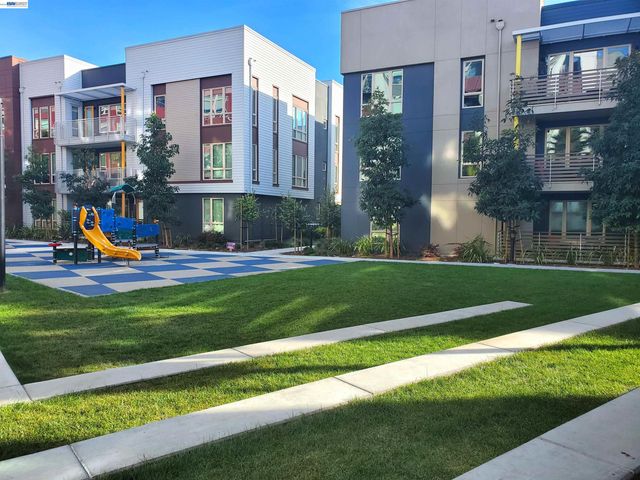 1625 Delano St 31, Milpitas, CA 95035