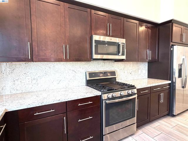 1625 Delano St 31, Milpitas, CA 95035