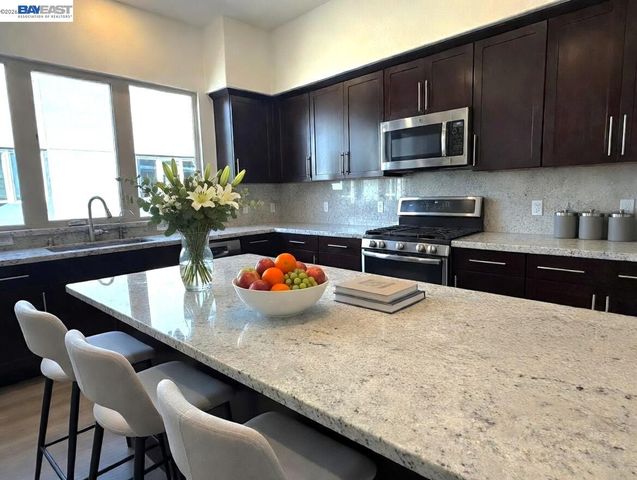 1625 Delano St 31, Milpitas, CA 95035