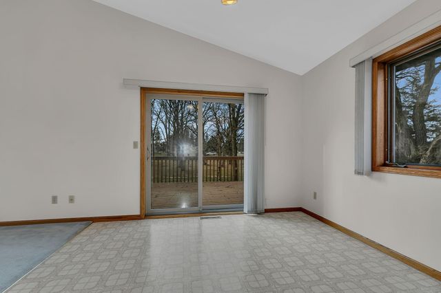 302 N Hickory Street, Royalton, MN 56373