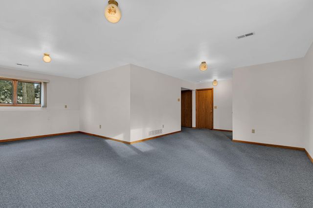 302 N Hickory Street, Royalton, MN 56373