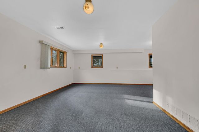 302 N Hickory Street, Royalton, MN 56373