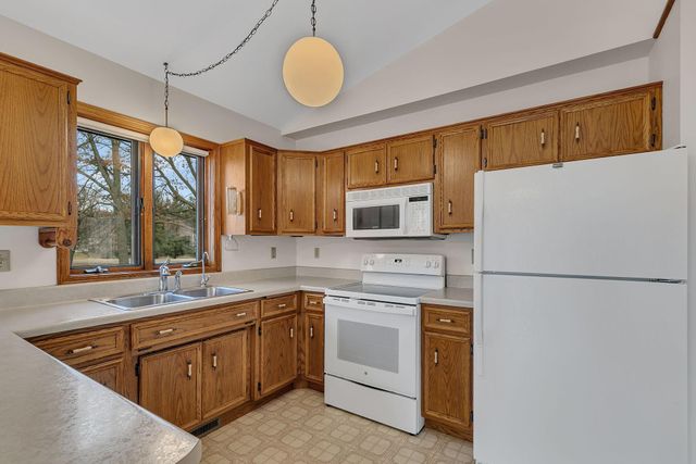 302 N Hickory Street, Royalton, MN 56373