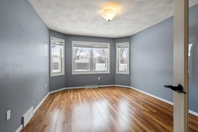 4401 N HAYMEADOW AVENUE, Appleton, WI 54913