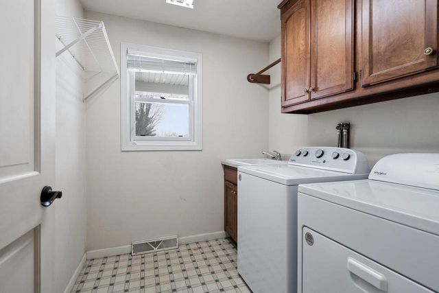 4401 N HAYMEADOW AVENUE, Appleton, WI 54913