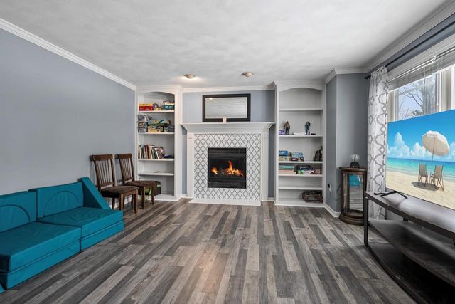 4401 N HAYMEADOW AVENUE, Appleton, WI 54913