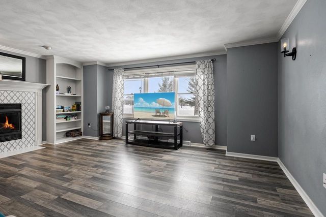 4401 N HAYMEADOW AVENUE, Appleton, WI 54913