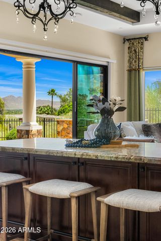 4602 E MOCKINGBIRD Lane, Paradise Valley, AZ 85253