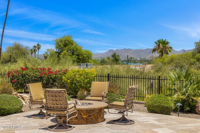 4602 E MOCKINGBIRD Lane, Paradise Valley, AZ 85253