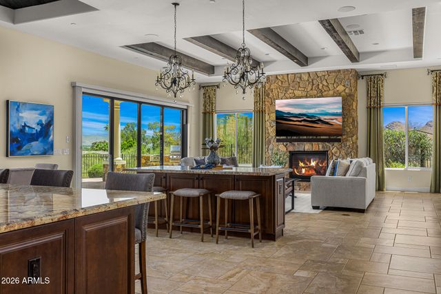 4602 E MOCKINGBIRD Lane, Paradise Valley, AZ 85253