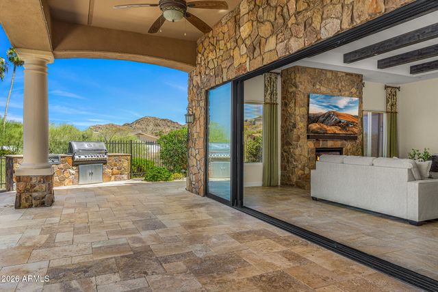 4602 E MOCKINGBIRD Lane, Paradise Valley, AZ 85253