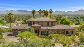 4602 E MOCKINGBIRD Lane, Paradise Valley, AZ 85253