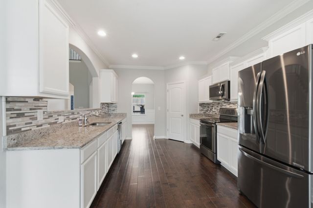 7409 Holly Leaf Way, Fairview, TN 37062