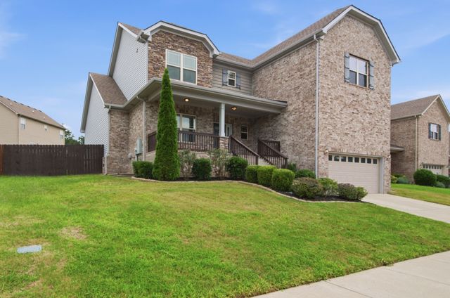 7409 Holly Leaf Way, Fairview, TN 37062