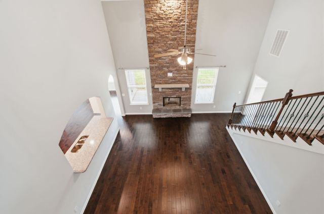 7409 Holly Leaf Way, Fairview, TN 37062