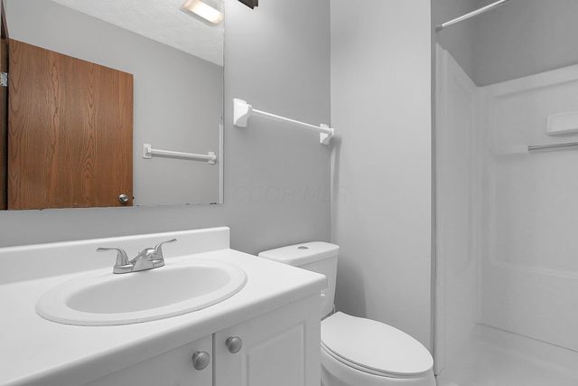 7452 Call Road, Blacklick, OH 43004