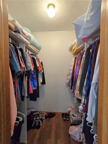 1511 County Road 617, Green Forest, AR 72638