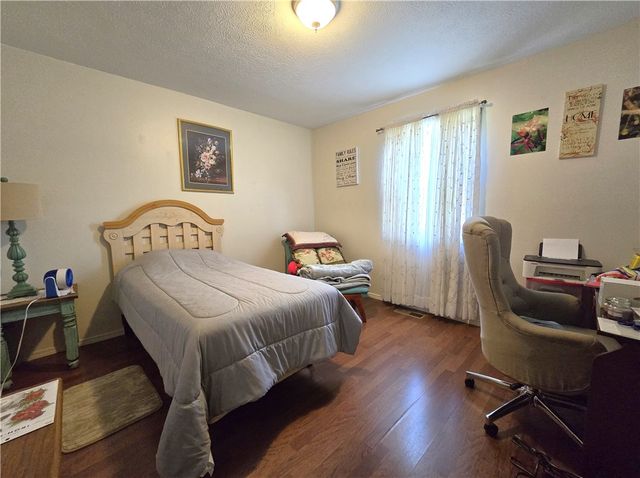 1511 County Road 617, Green Forest, AR 72638