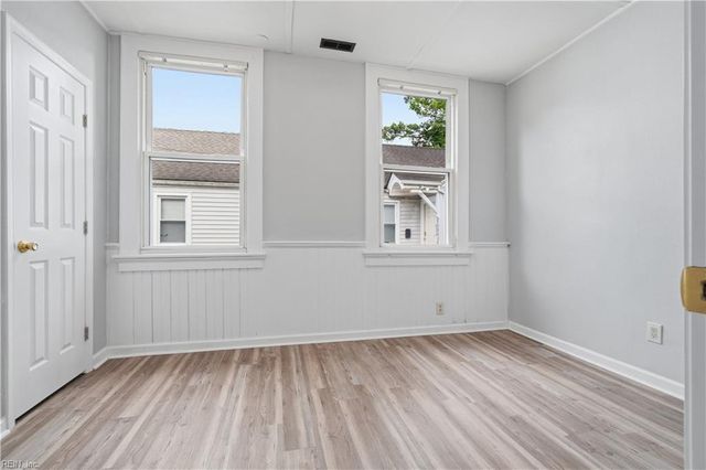 825 W 48th ST, Norfolk, VA 23508