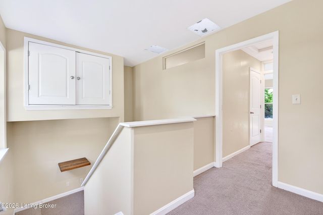 355 Kenilworth Rd, Louisville, KY 40206
