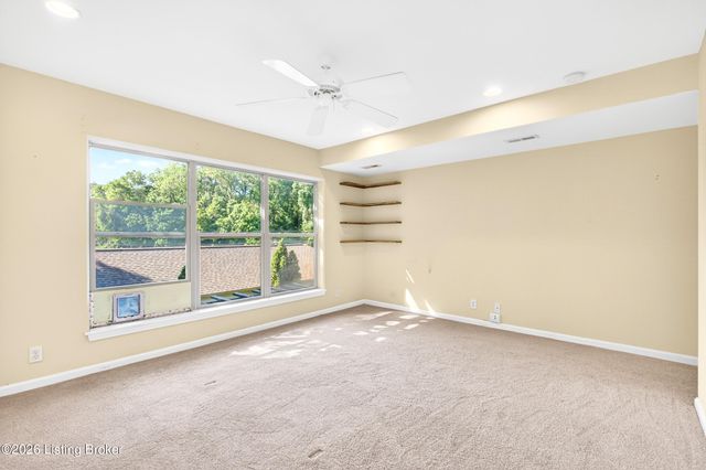 355 Kenilworth Rd, Louisville, KY 40206